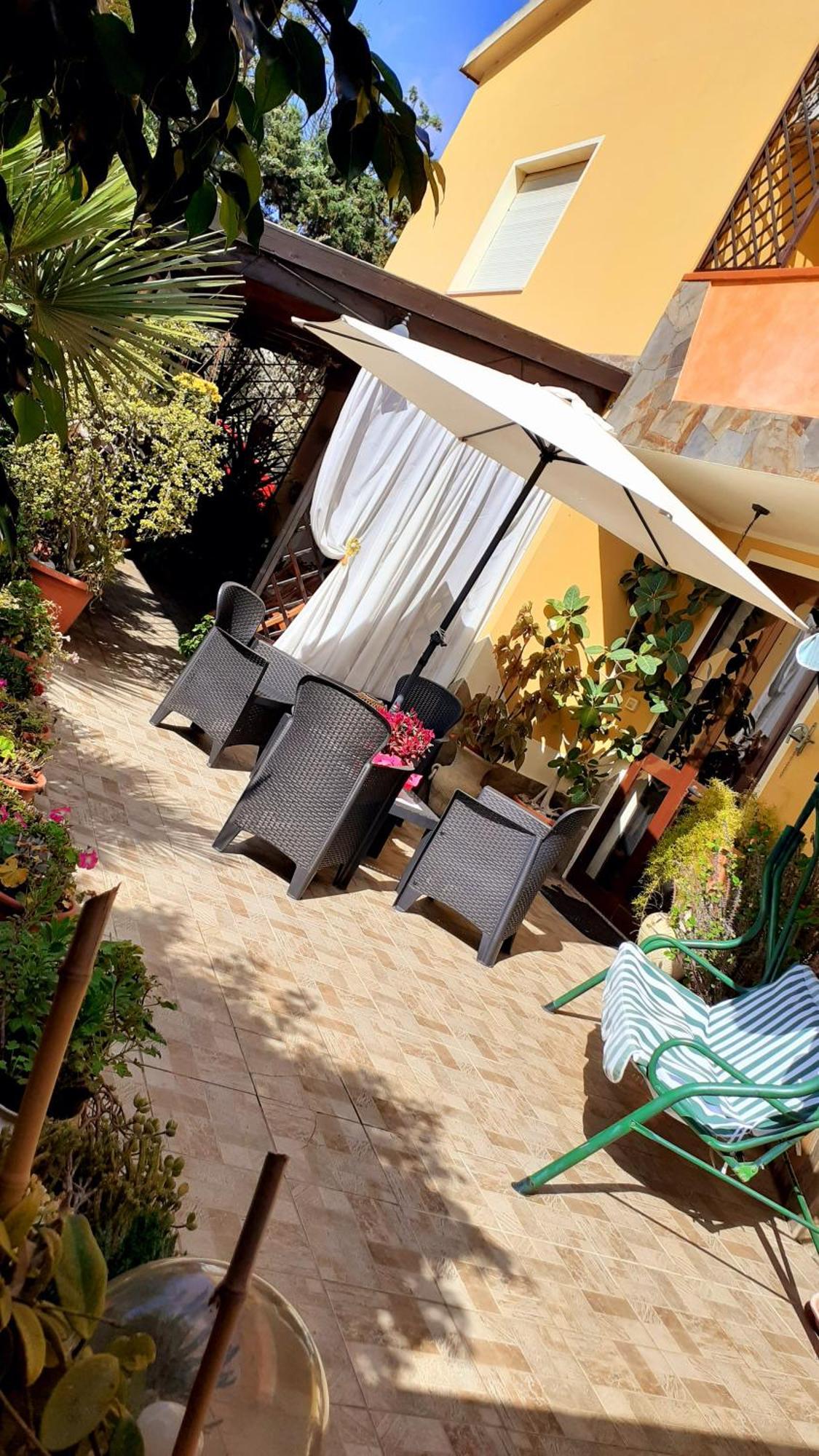 B&B Giomar Campanedda Exterior foto